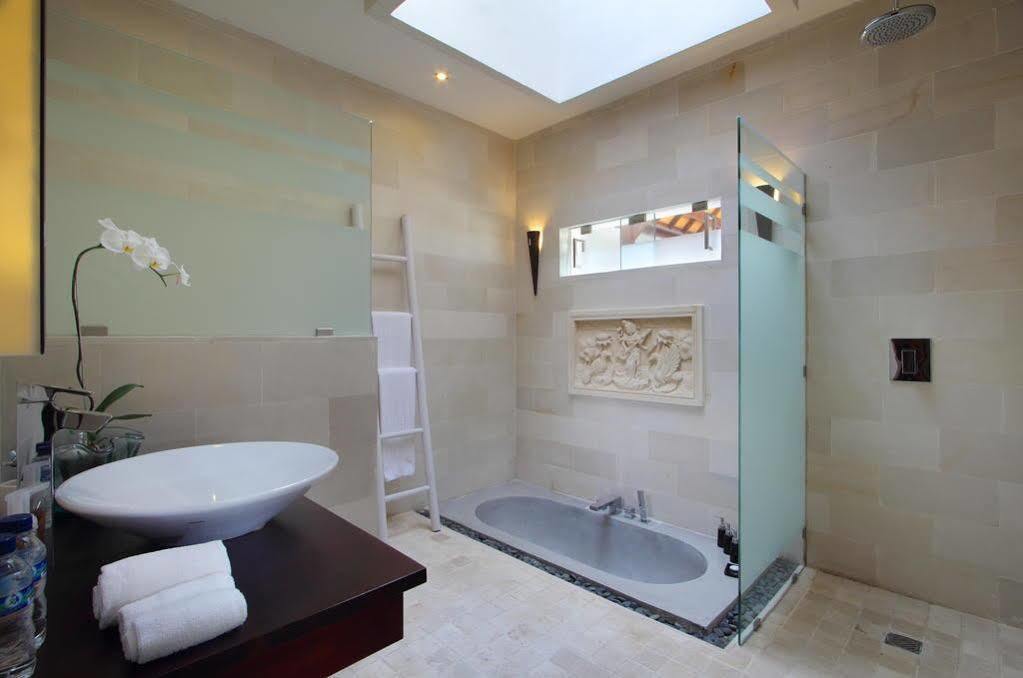 K Villas By Premier Hospitality Asia Seminyak Eksteriør billede